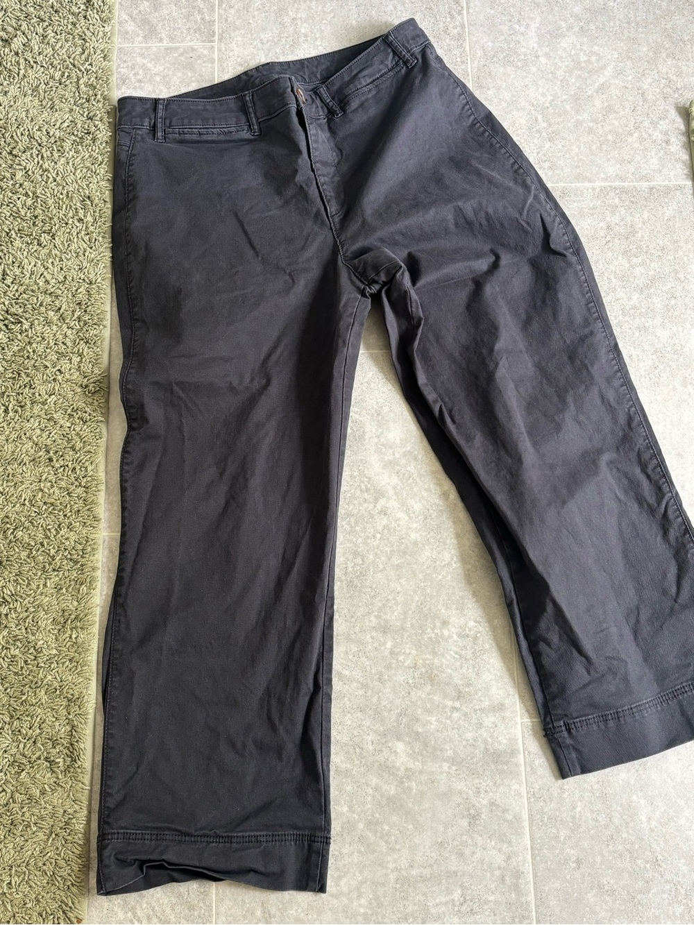 Old Navy Women’s Gray Cropped Wide Leg Pants size 12